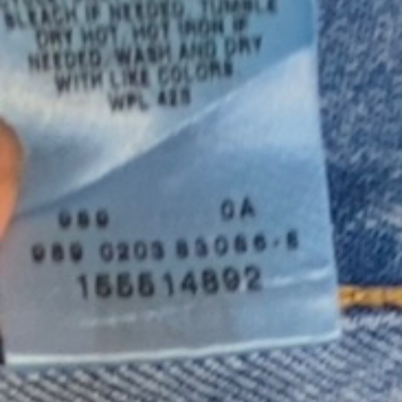 Levi’s 550 Relaxed High Rise Tapered Leg Mom Jeans Light Wash Size 16 Vintage - Picture 9 of 16